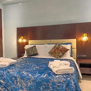 https://house-sofia.it-romehotels.com